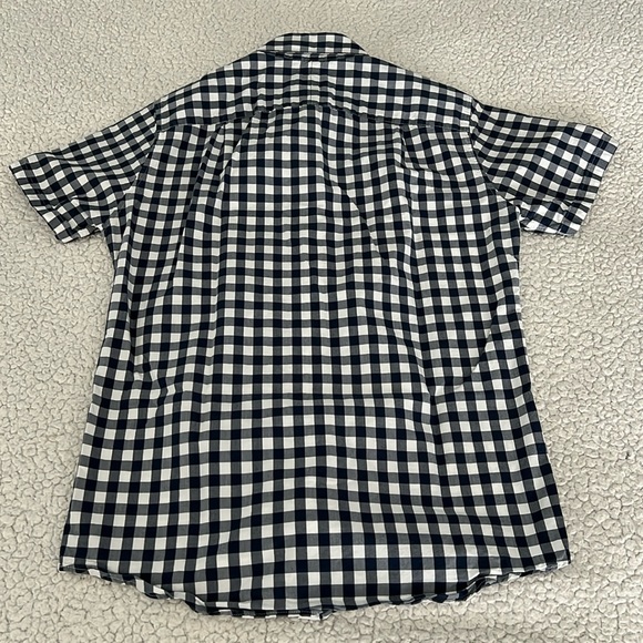 Men’s J.Crew Classic Fit Casual Button Down Short Sleeve Shirt - Picture 4 of 5